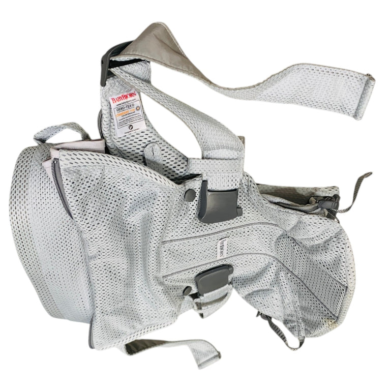 BabyBjörn-Carrier-One-Air-3D-Mesh-Silver-7-2