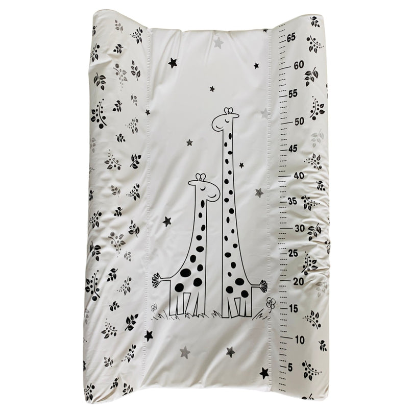 Moon-Waterproof-Changing-Mat-Metric-Giraffe-2-1