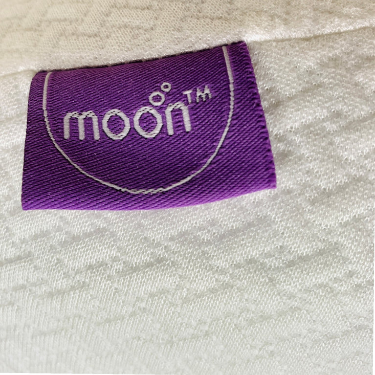 The-Moon-Brand-Organic-Nursing-Pillow-White-1-7