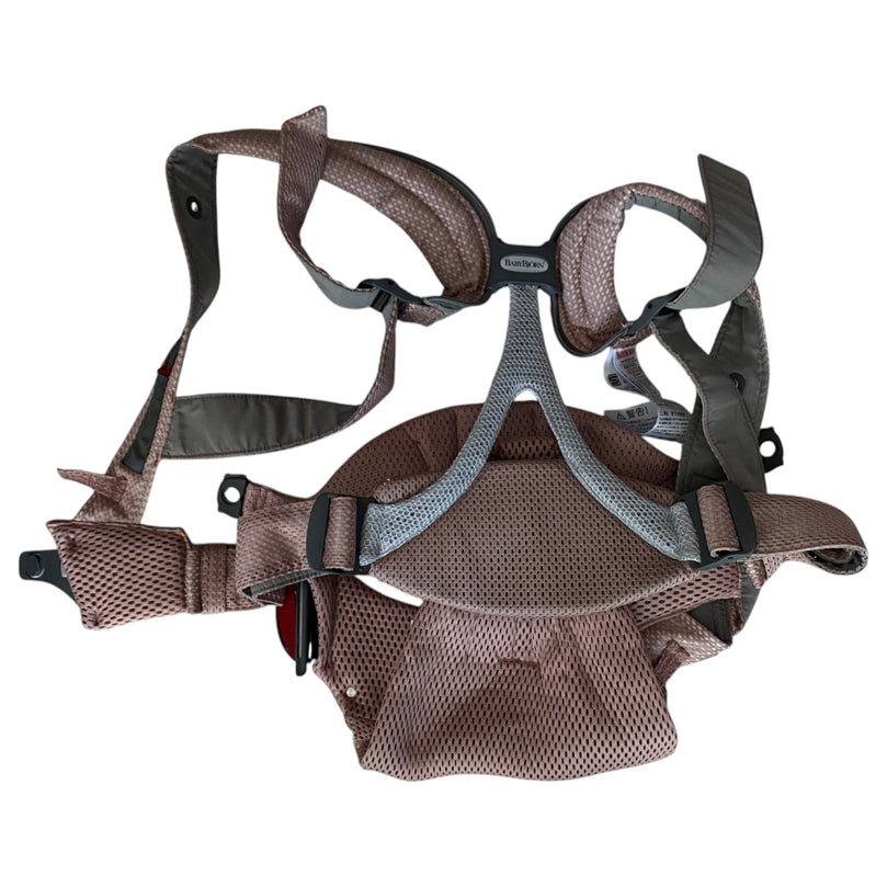 BabyBjörn-Baby-Carrier-Move-Blush-Pink-1-3