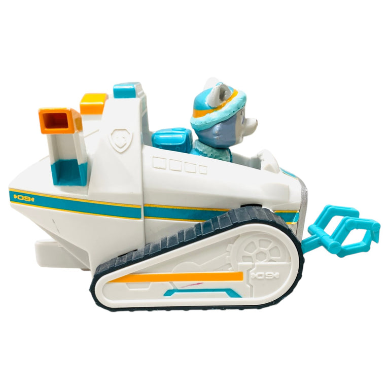 Paw-Patrol-Snowmobile-with-Everest-Toy-Figure-1-3