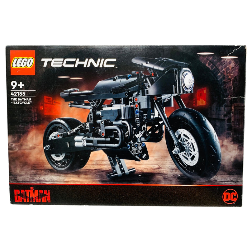 LEGO-Technic-The-Batman-Batcycle-Set-1-3