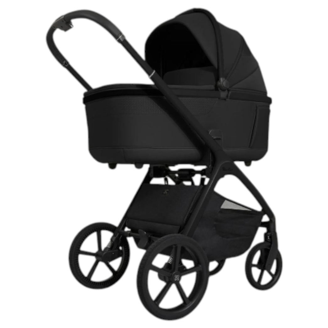 Silver-Cross-Cove-Ultimate-360-Family-Car-Seat-Travel-System-Onyx-1-1