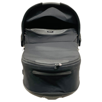 Cybex-Platinum-Priam-5-Carry-Cot-Black-1-3
