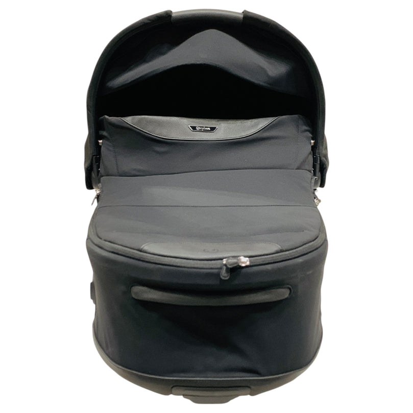 Cybex-Platinum-Priam-5-Carry-Cot-Black-1-3