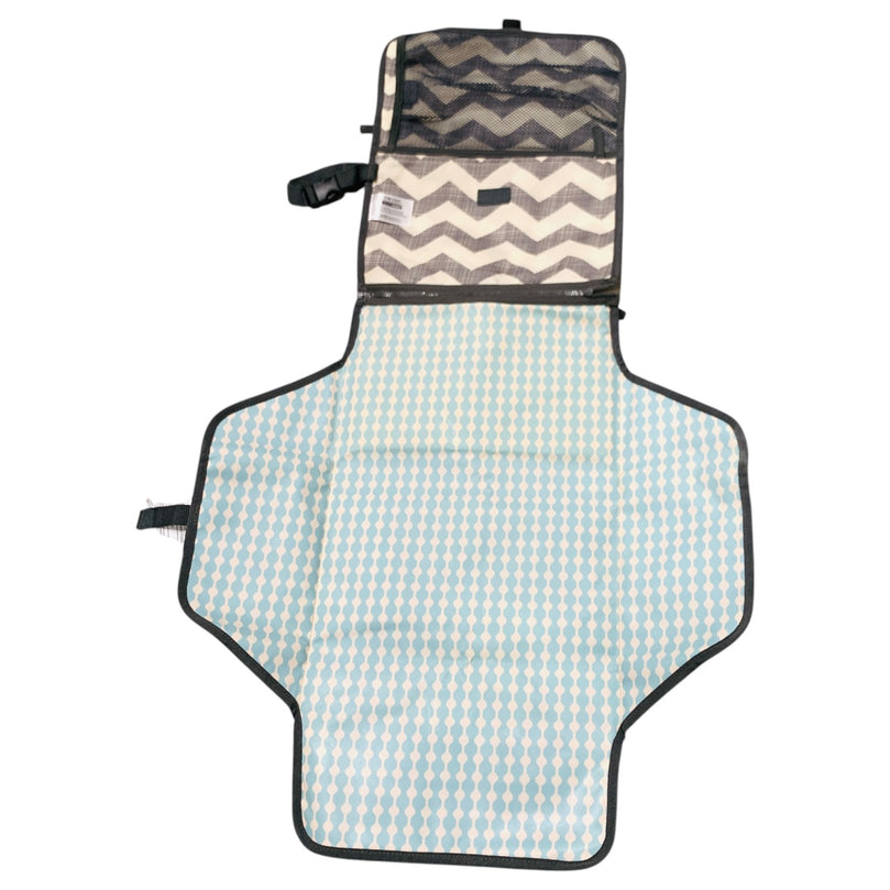 Skip-Hop-Baby-Pronto-Portable-Changing-Station-3-5