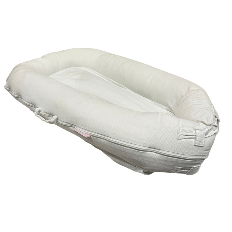 DockATot-Baby-Lounger-with-Pucmaoci-Cover-White-1-1