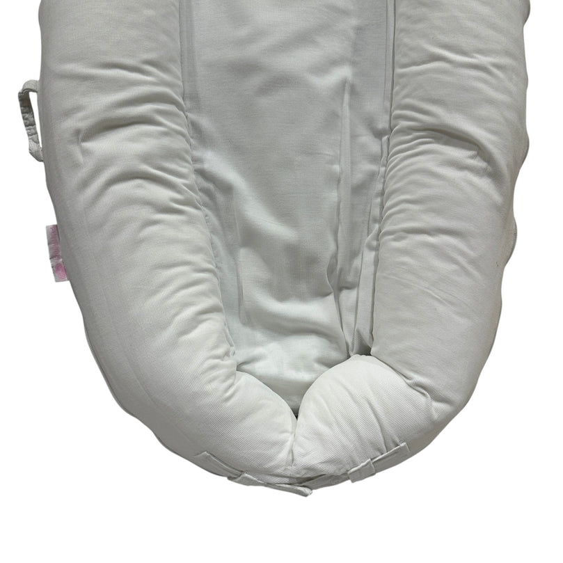 DockATot-Baby-Lounger-with-Pucmaoci-Cover-White-1-4
