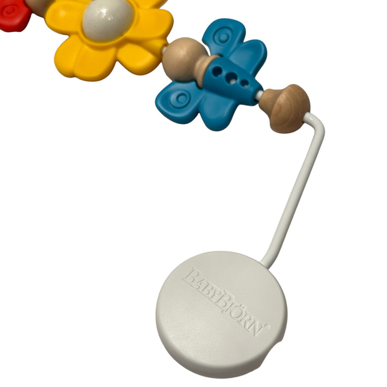BabyBjörn-Toy-for-Bouncer-Flying-Friends-3-4