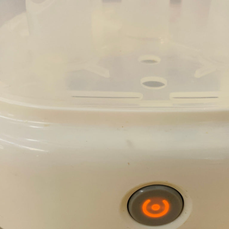 Juniors-5-Bottle-Compact-Electric-Portable-Sterilizer-1-3