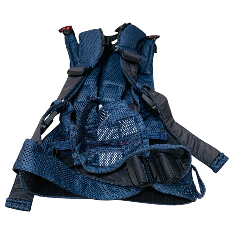 BabyBjörn-Baby-3D-Mesh-Carrier-One-Air-Navy-Blue-6-3
