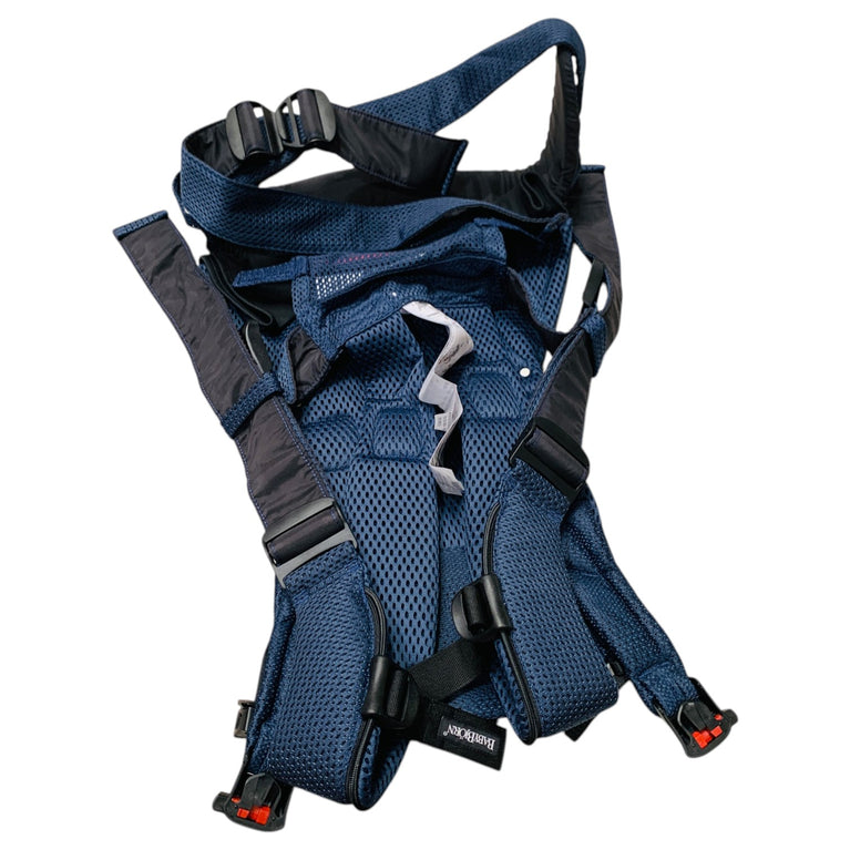 BabyBjörn-Baby-3D-Mesh-Carrier-One-Air-Navy-Blue-6-5