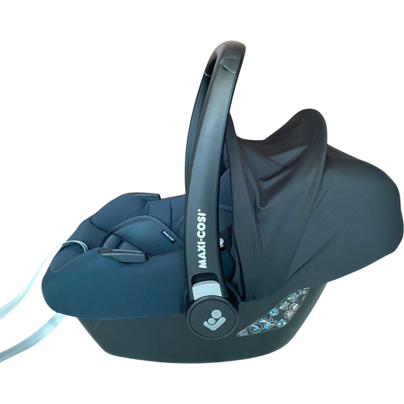 Maxi-Cosi-CabrioFix-car-seat-Essential-Graphite-3-4