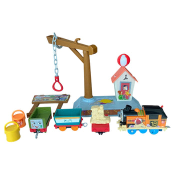 Fisher-Price-Thomas-&-Friends-Paint-Delivery-Motorized-Train-&-Track-Set-1-2