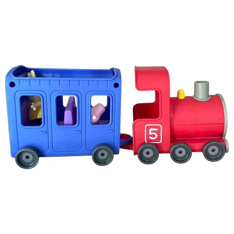 Peppa-Pig-Miss-Rabbits-Train-and-Carriage-Toy-2-6