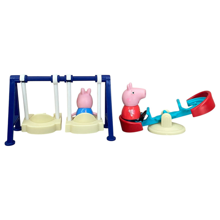 Peppa-Pig-Peppa-on-the-Playground-Playset-1-4