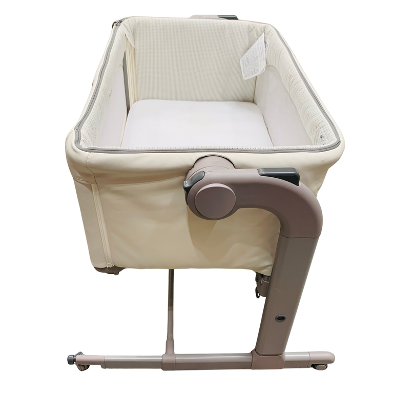 Chicco-Next-2-me-Magic-Co-Sleeping-Crib-White-1-5