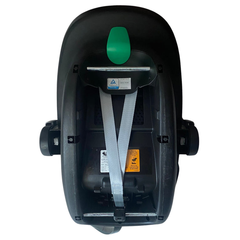 Maxi-Cosi-Pebble-360-Car-Seat-Black-5-7