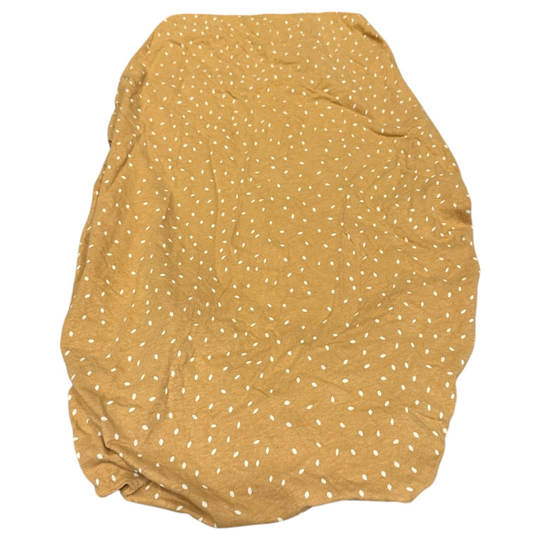 The-Little-Green-Sheep-Knit-Moses-Basket,-Mattress-&-Foldable-Stand-Linen-Organic-Wheat/Walnut-1-16