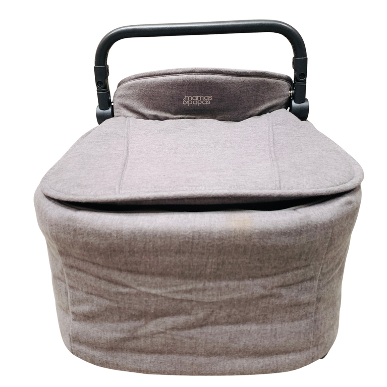 Mamas-&-Papas-Strada-Pushchair-with-Carrycot-Grey-1-12