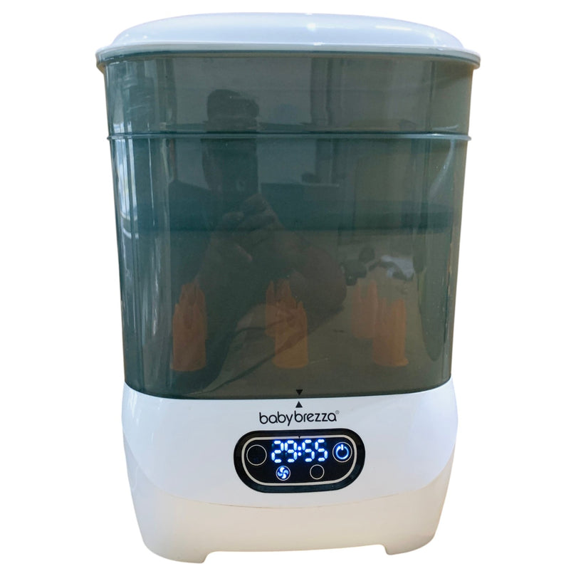 Baby-Brezza-One-Step-Baby-Bottle-Sterilizer-and-Dryer-Advanced-8-2