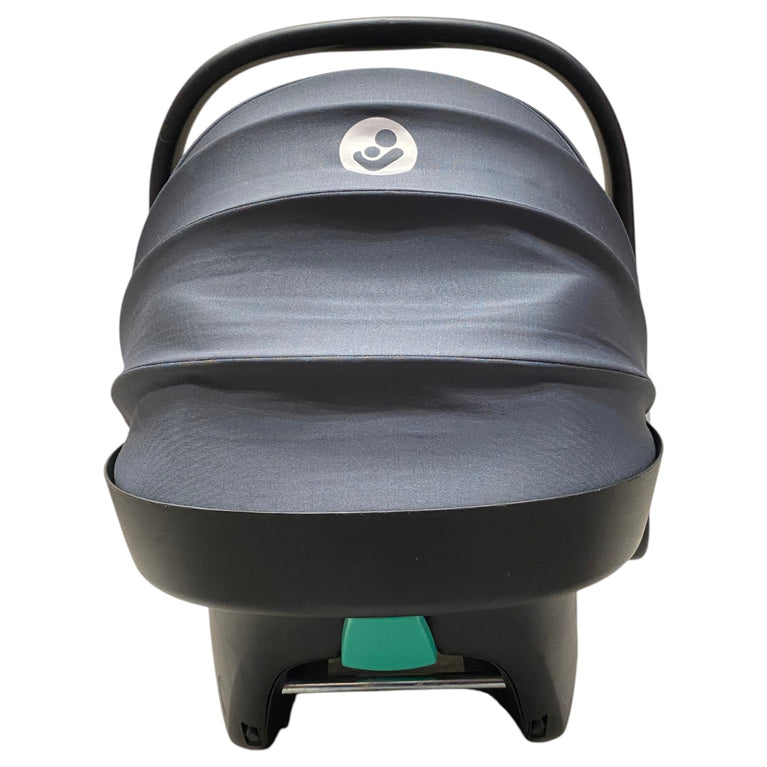 Maxi-Cosi-Pebble-360-Infant-Car-Seat-Essential-Graphite-2-6