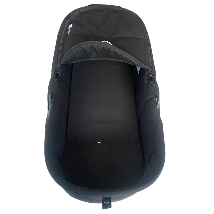 Bugaboo-Bassinet-Black-4-2