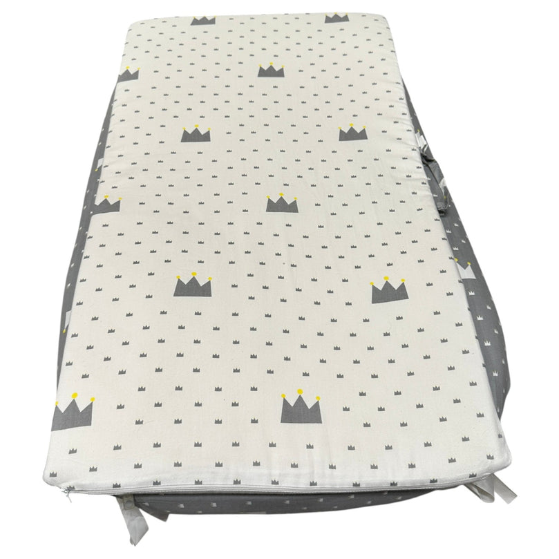 Bumble-&-Bird-Bumble-&-Bird-Portable-Maxi-Baby-Nest-and-Lounger-Royal-Grey-1-8