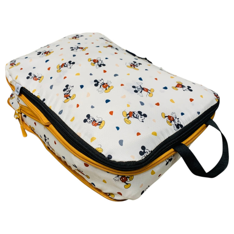 Stokke-JetKids-CloudSleeper-Mickey-Celebration-1-8