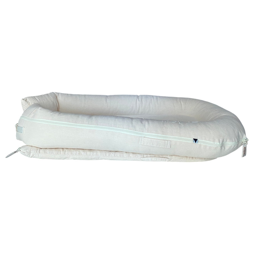 Dockatot-Deluxe+-Pod-Sand-Chambray-1-4