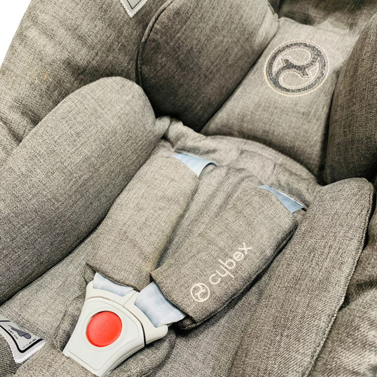 Cybex-Cloud-Q-Plus-Manhatten-Grey-2-6
