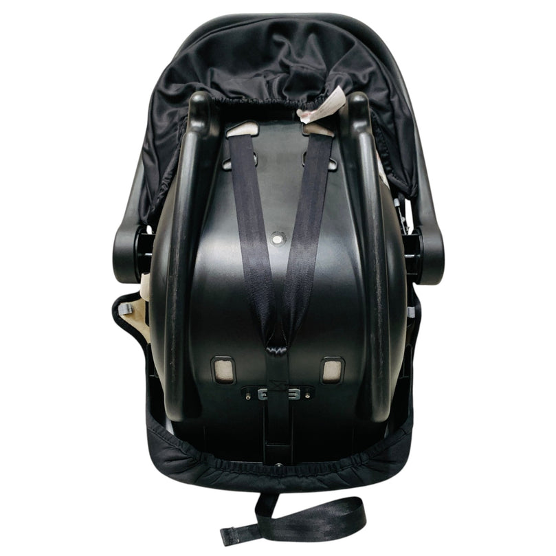 Giggles-Journey-Infant-Car-Seat-1-6