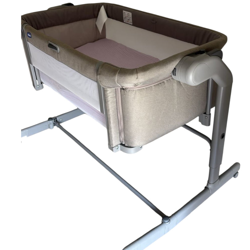 Chicco-Next2Me-Magic-Evo-Co-sleeping-Crib-Desert-Taupe-6-4