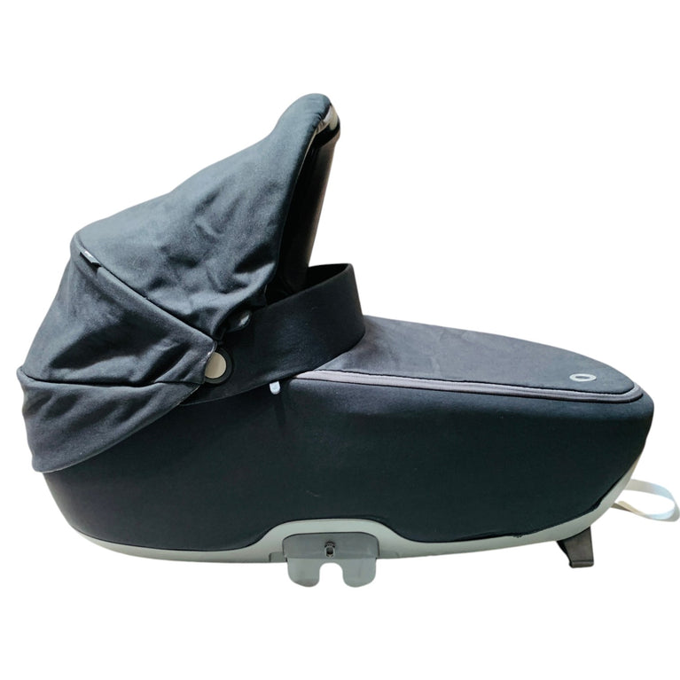 Maxi-Cosi-Jade-Safety-Car-Carrycot-Black-2-3