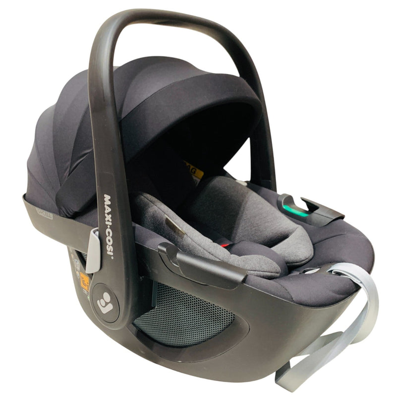 Maxi-Cosi-Pebble-360-Car-Seat-Essential-Black-2-1