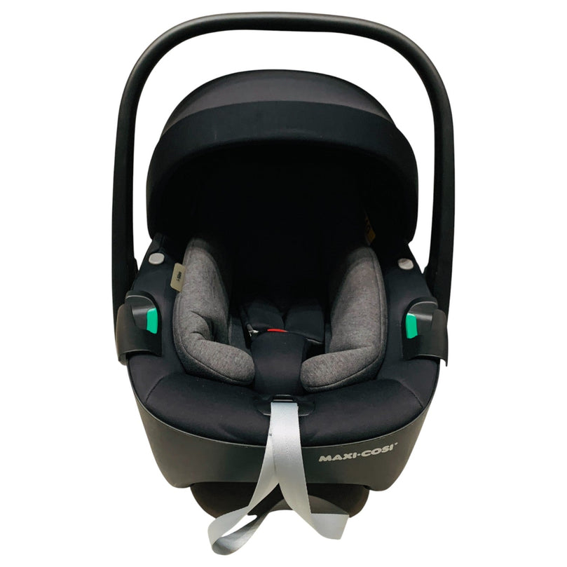 Maxi-Cosi-Pebble-360-Car-Seat-Essential-Black-2-2
