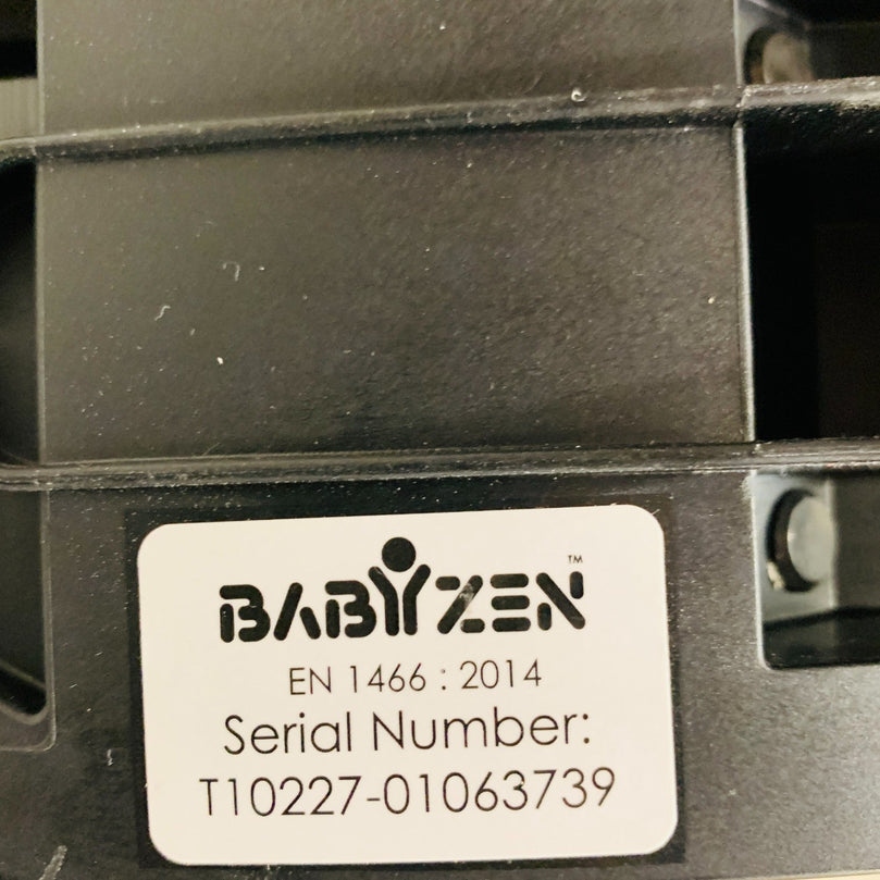 Babyzen-YOYO2-Portable-Bassinet-with-Adapters-Grey-2-9