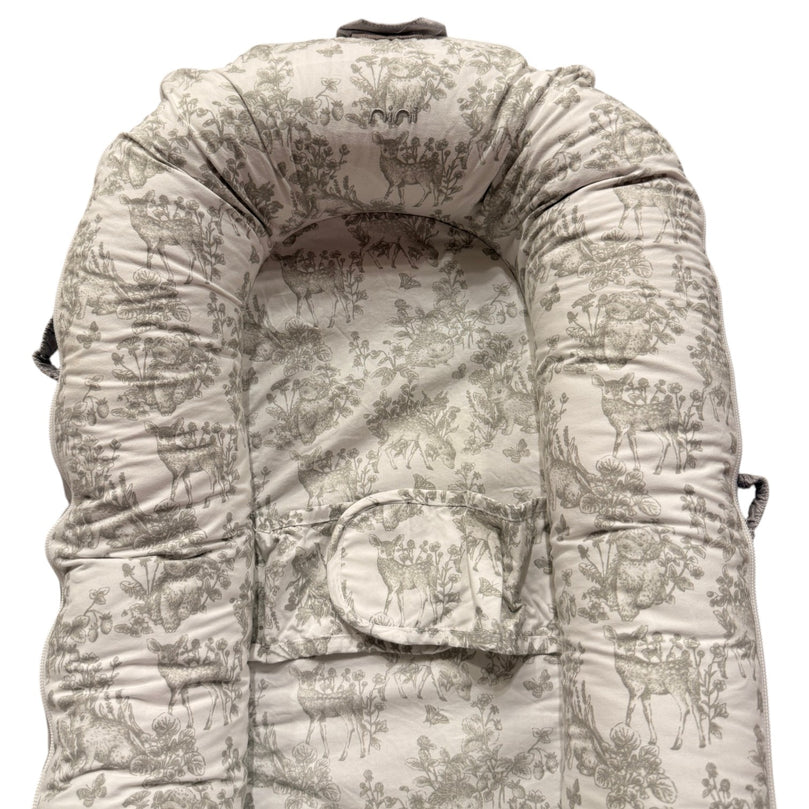 Nini-Printed-Cotton-Baby-Nest-with-Toy-Bar-Floral-Grey-1-3