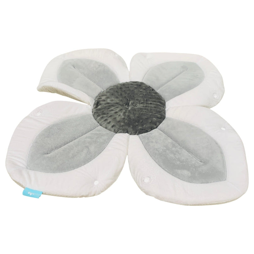 Blooming-Bath-Lotus-with-Snaps-Grey-1-3