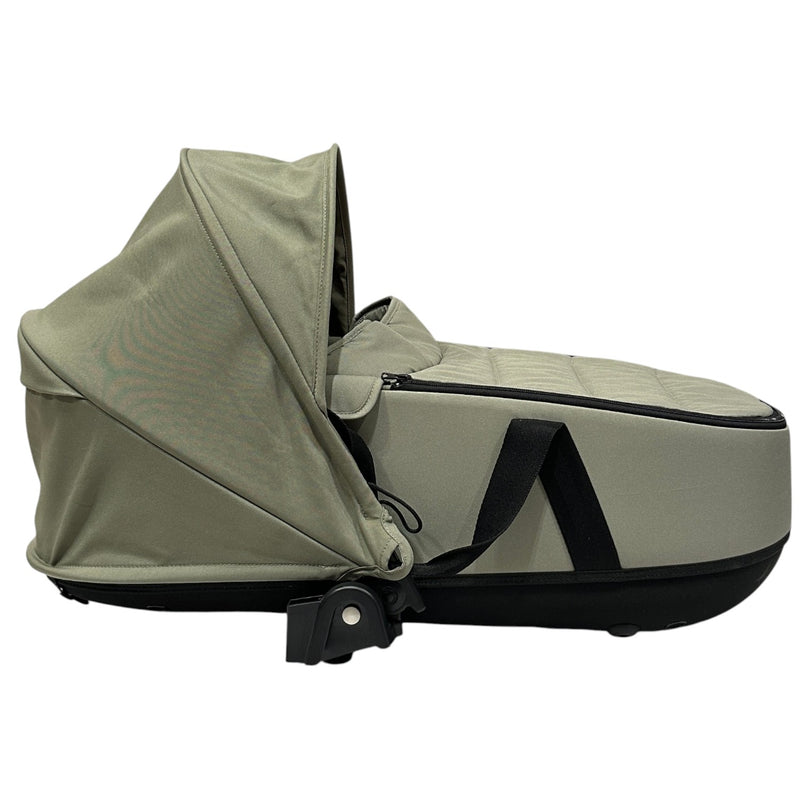 Babyzen-YOYO-0+-Bassinet-Green-3-6
