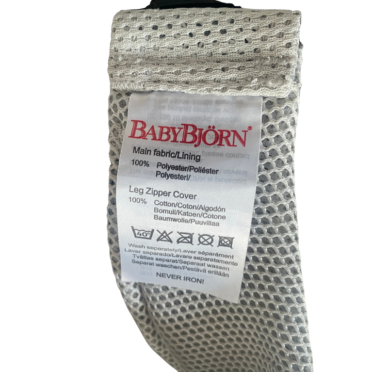 BabyBjörn-Baby-Carrier-One-Air-3D-Mesh-Silver-4-4
