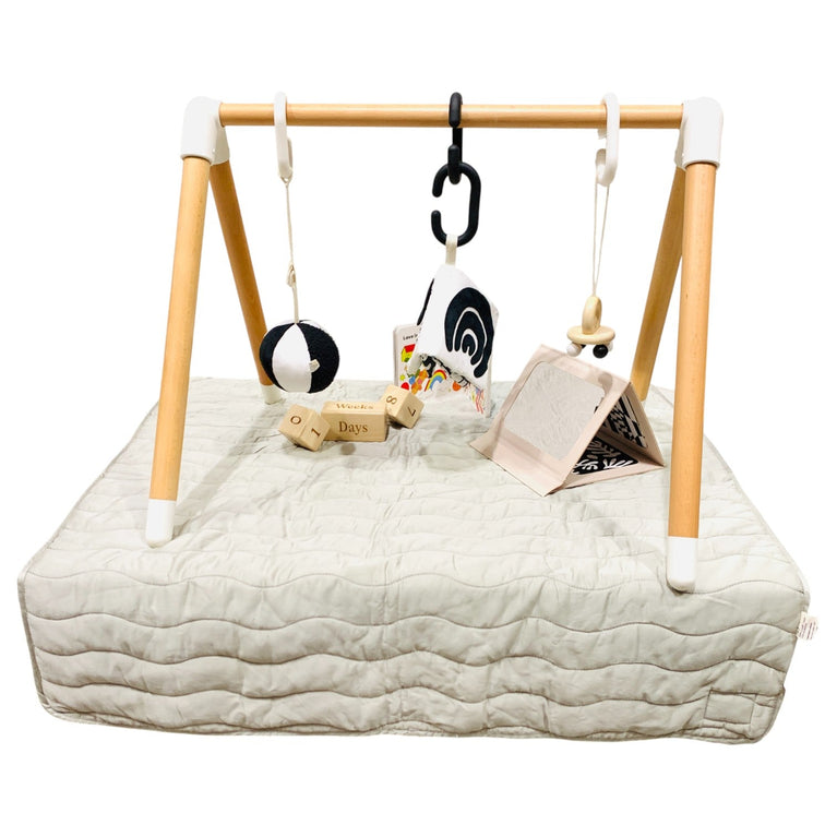 Lalo-Baby-Gym-&-Playmat-in-Sage-1-2