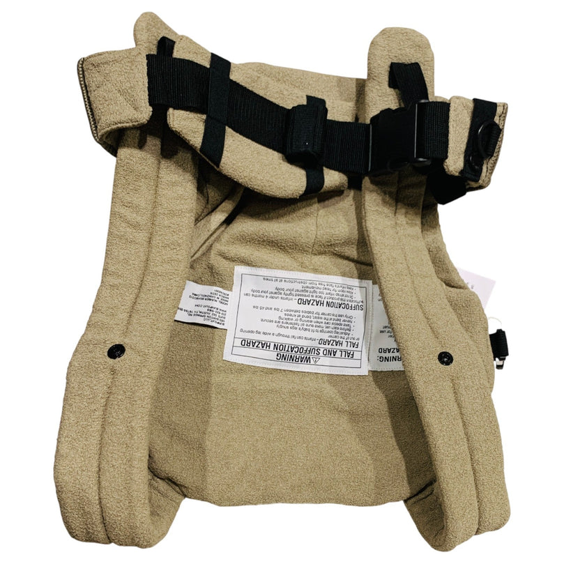 Bumpsuit-Baby-The-Armadillo-Baby-Carrier-in-Oyster-1-3