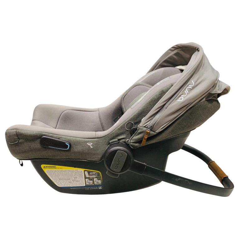Nuna-Baby-Car-Seat-with-Canopy-8-5