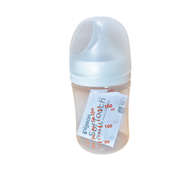 Pigeon Softouch Plastic Feeding Bottle - 160ml