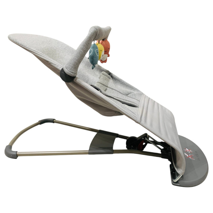 BabyBjörn-Bouncer-Bliss-Light-Grey-3-3