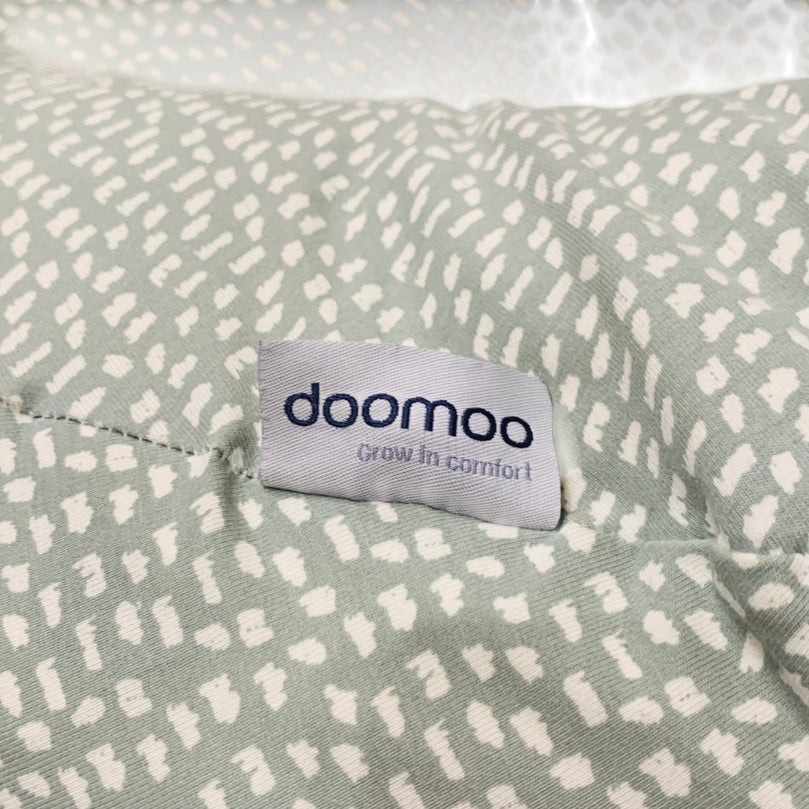 Doomo-Buddy-Nursing-Pillow-Kaki-1-3