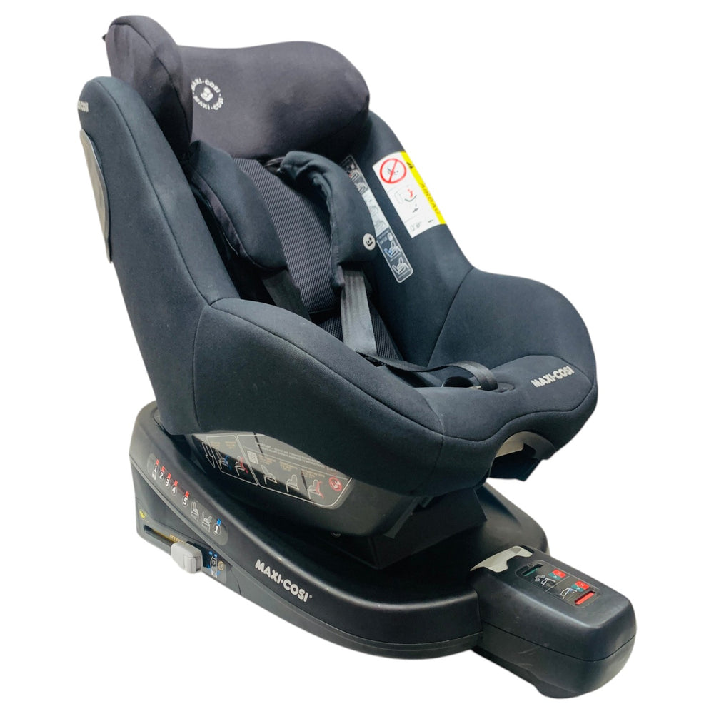 Maxi Cosi Beryl Car Seat with Base - Authentic Black | Shop used Car Seats & Accessories in UAE