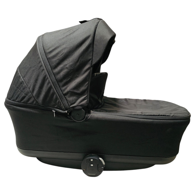 Leclerc-Baby-Bassinet-Black-8-3
