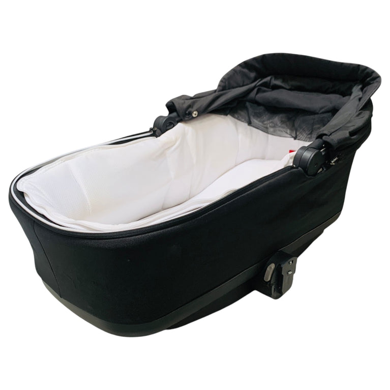 Leclerc-Baby-Bassinet-Black-8-5